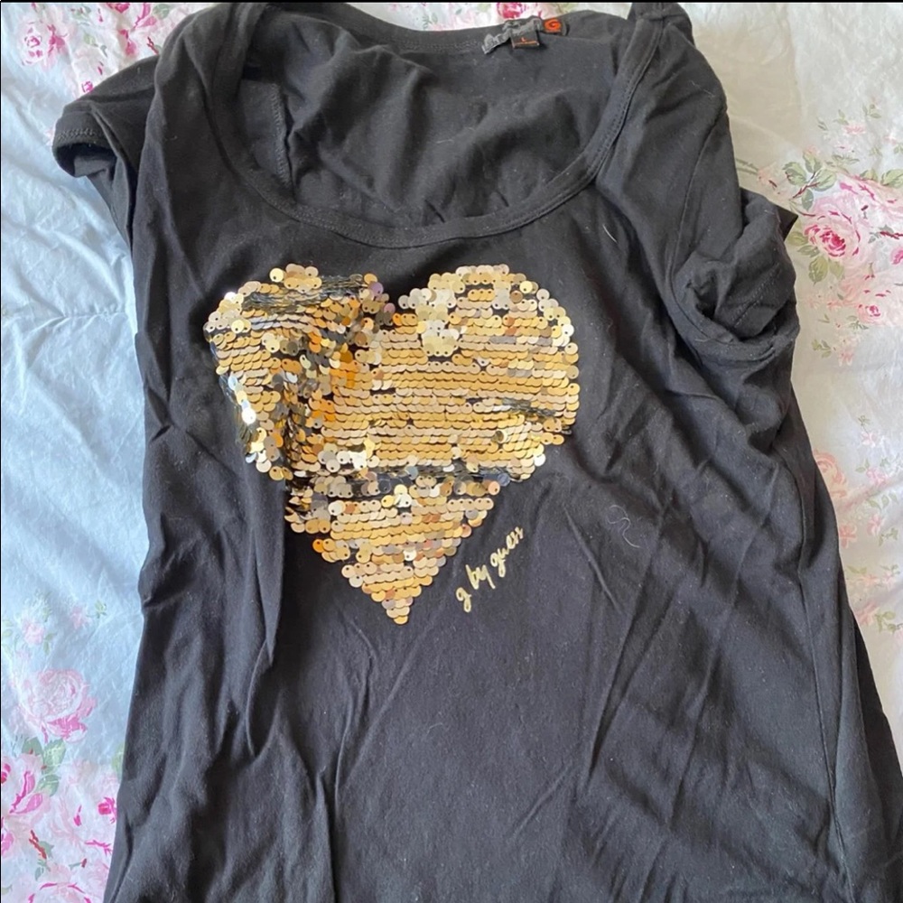 G by guess t shirt